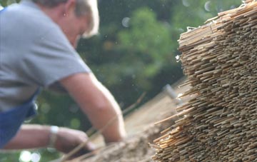 professional Holt Pound thatchers